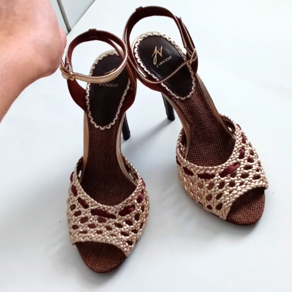 J. Vincent leather woven textured heels sz 8.5